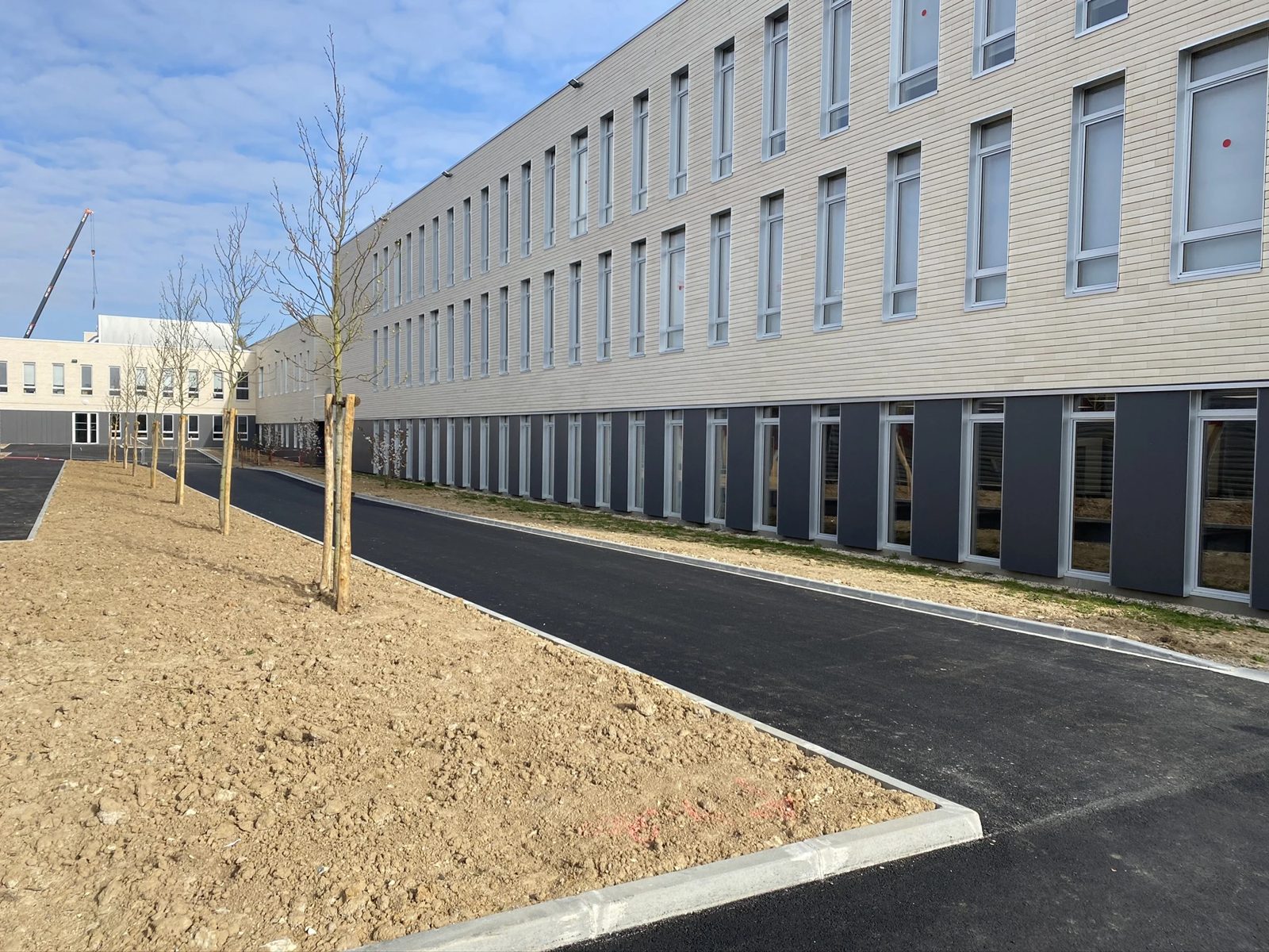 Bardage bâtiment tertiaire — Goujon Vallée